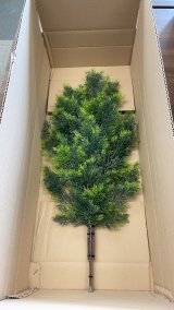 寺院用お供え造花_ひば_造花_Ｓサイズ_85cｍ [FPMP-0026]を、奈良県へ発送しました。 